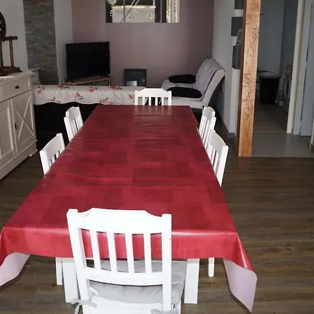 Casa vacanze Dans Ancienne Ferme, Aux 4 Saisons Coucouron